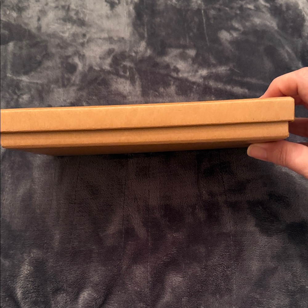 Louis Vuitton Warm Tan Box - Picture 8 of 9
